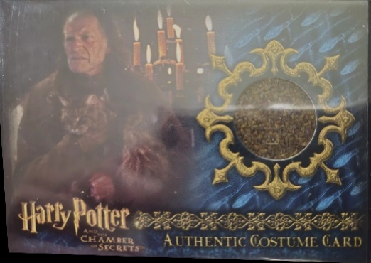 C7 - Argus Filch's Overcoat - Front