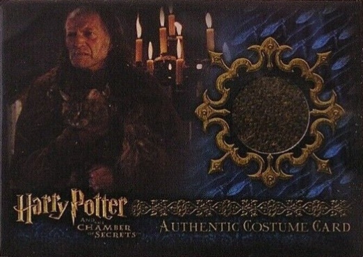 C7 - Argus Filch's Overcoat - Front