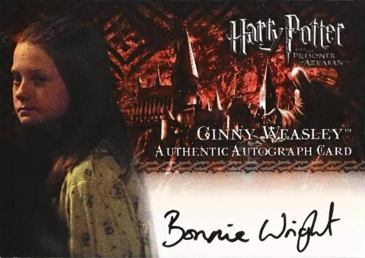 Bonnie Wright as Ginney Wealsey - Front