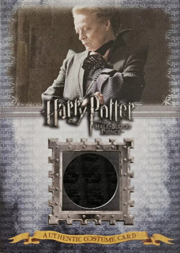 C9 - Minerva McGonagall's Robes - Front