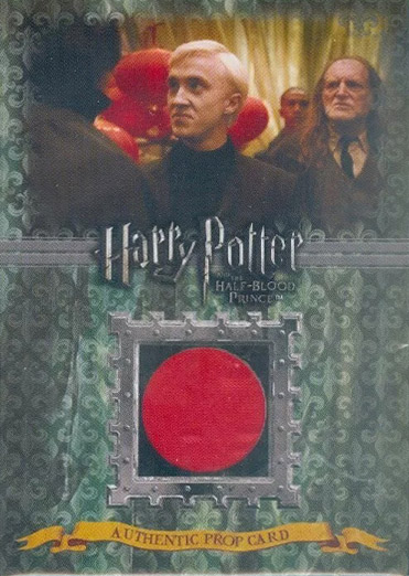 P1 - Slughorn's Christmas Party Lanterns - Front