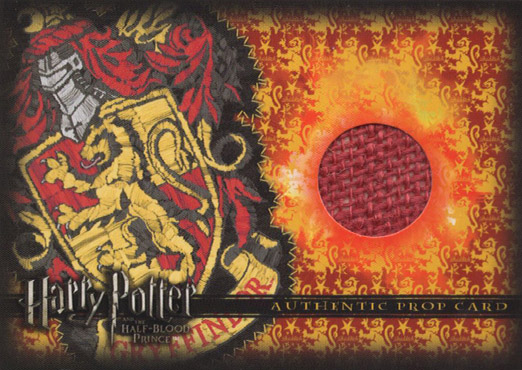 SDCC09 P1 - Gryffindor Quidditch Stand Material - Front