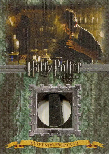 P8 - Seamus Finnegan's Cauldron - Front