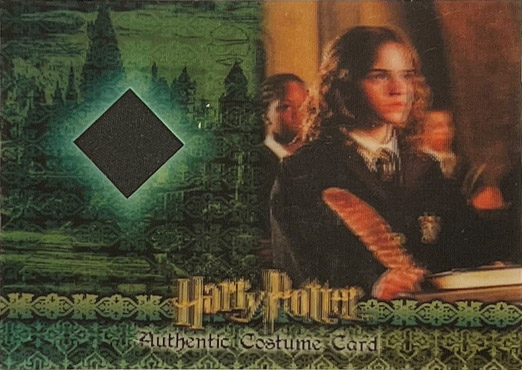 C10 - Gryffindor Students Cloaks - Front